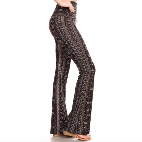 Last! Boho Paisley Print Flare Pants - Picture 3 of 4